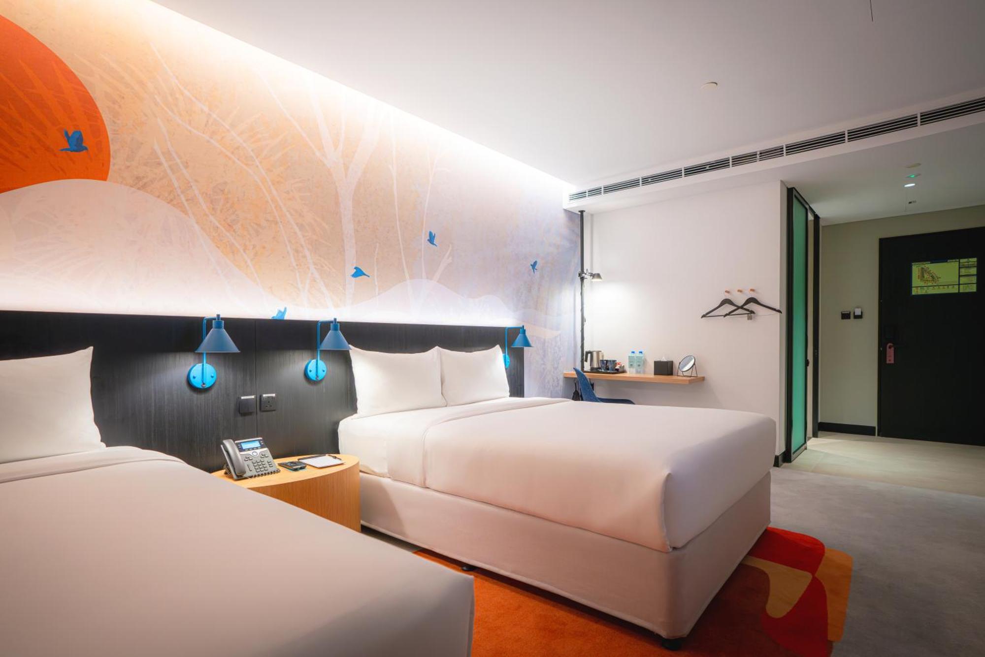 Auhotel -zayed International Airport-located In Transit Area -onwards Boarding Pass Required Hotel Abu Dhabi